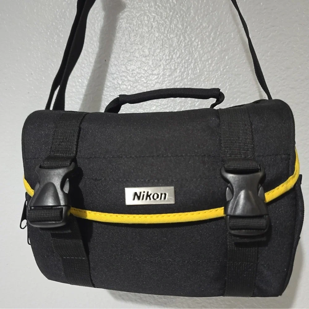 Nikon Camera Bag Adjustable Shoulder Strap Black Yellow Trim